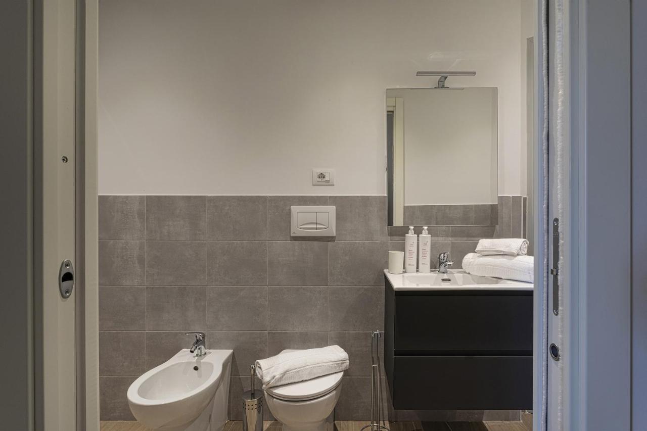Brignole De Ferrari Apartments By Wonderful Italy Генуа Екстериор снимка