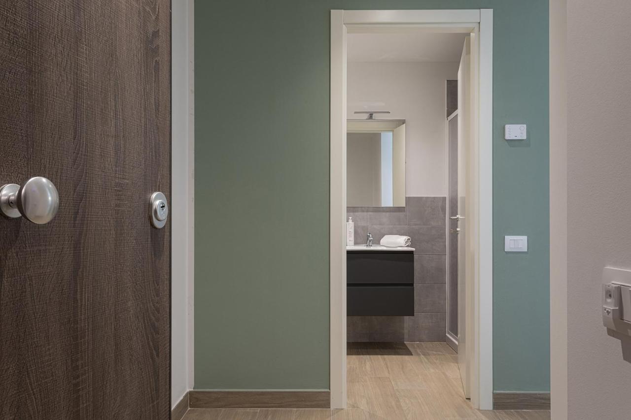 Brignole De Ferrari Apartments By Wonderful Italy Генуа Екстериор снимка